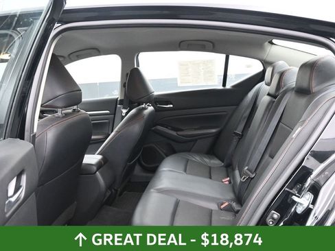 Used 2024 Nissan Altima 2.5 SR FWD image 37