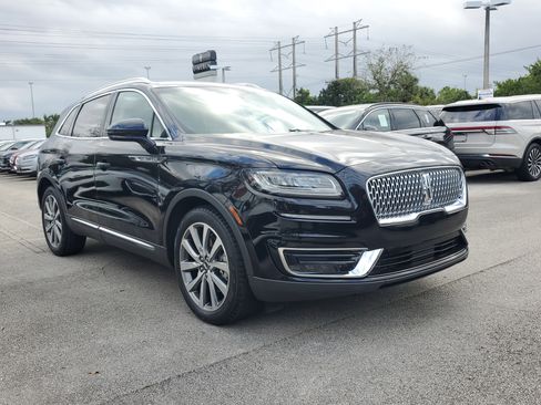 Used 2019 Lincoln Nautilus Select image 31