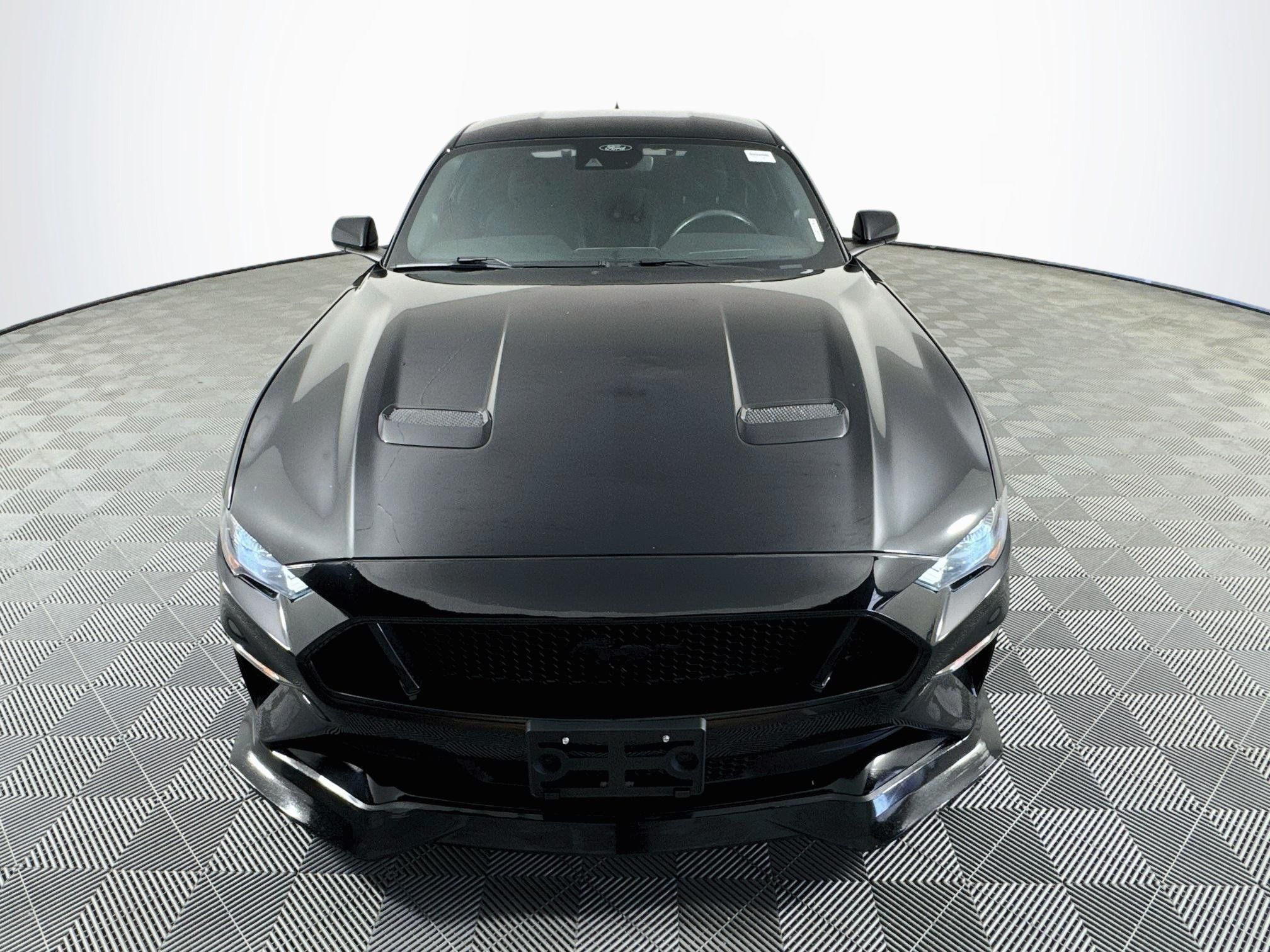 Used 2021 Ford Mustang GT w/ Equipment Group 301A RWD image 2