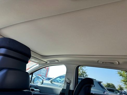 New 2026 Kia Sportage SX image 24