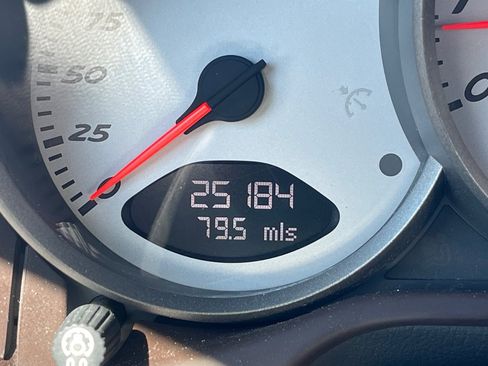 Used 2007 Porsche Cayman S image 5