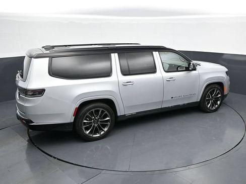Used 2024 Jeep Grand Wagoneer L Series III w/ Quick Order Packagew 28T AWD/4WD image 31