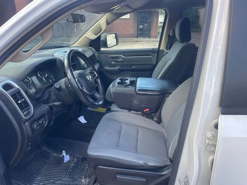 Used 2019 RAM 1500 Big Horn AWD/4WD image 6