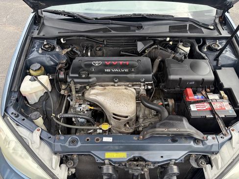 Used 2004 Toyota Camry LE image 14