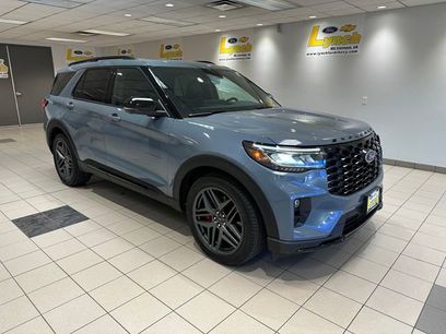 Used 2025 Ford Explorer ST