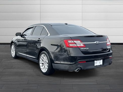 Used 2018 Ford Taurus Limited image 6