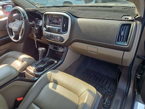 Used 2015 GMC Canyon SLT w/ Driver Alert Package RWD image 17