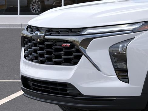 New 2026 Chevrolet Trax RS w/ Sunroof Package FWD image 13
