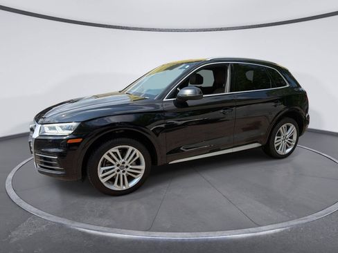 Used 2018 Audi Q5 2.0T Premium Plus w/ Premium Plus Package AWD/4WD image 2
