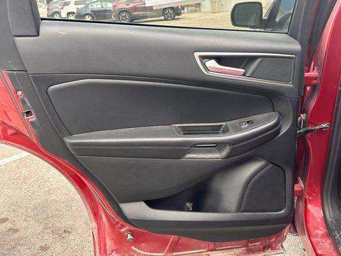 Certified 2024 Ford Edge SEL w/ Convenience Package image 15