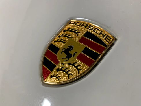 Used 2023 Porsche Panamera 4 Platinum Edition w/ Assistance Package AWD/4WD image 16