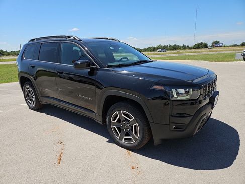 New 2026 Jeep Cherokee Laredo AWD/4WD image 10