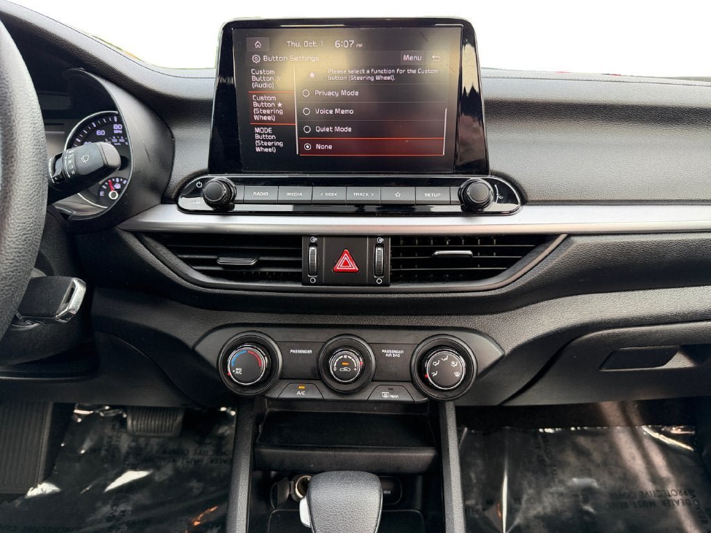 Used 2023 Kia Forte LXS FWD image 13