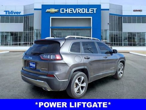 Used 2019 Jeep Cherokee Limited image 5