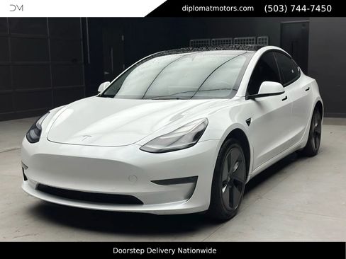 Used 2021 Tesla Model 3 Long Range image 1