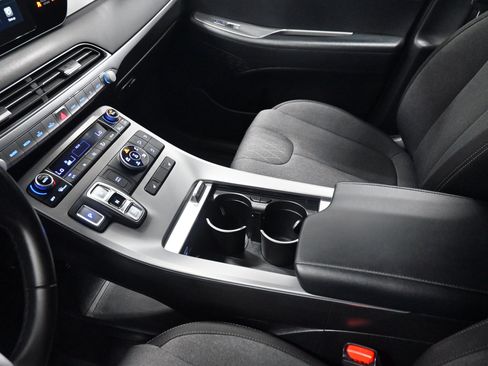 Used 2020 Hyundai Palisade SEL AWD/4WD image 17