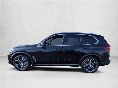 Used 2023 BMW X5 xDrive40i w/ Climate Comfort Package image 9