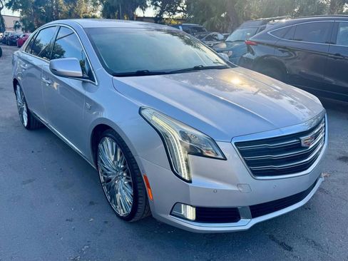 Used 2018 Cadillac XTS Luxury image 11