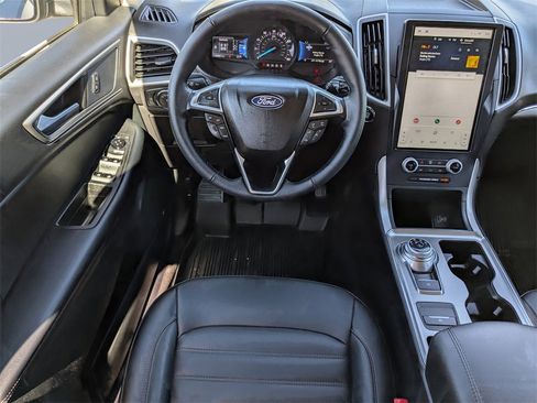 Used 2022 Ford Edge SEL w/ Convenience Package image 19