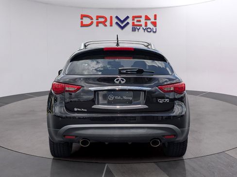 Used 2016 INFINITI QX70 2WD w/ Premium Package image 4