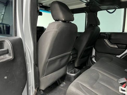 Used 2015 Jeep Wrangler Unlimited Sport w/ Quick Order Package 24S AWD/4WD image 38
