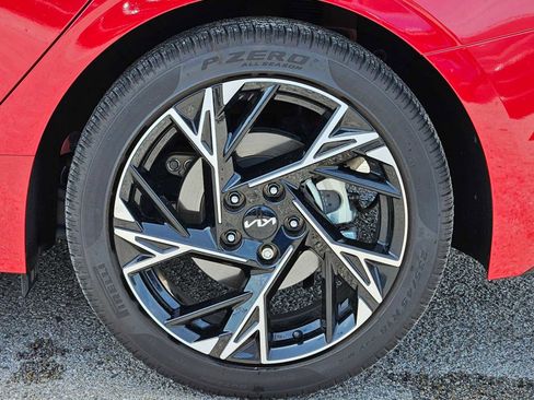 Used 2025 Kia K5 GT-Line w/ GT-Line Premium Package image 13