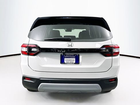 Used 2025 Honda Pilot EX-L image 15