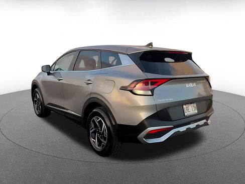 Used 2025 Kia Sportage LX image 11