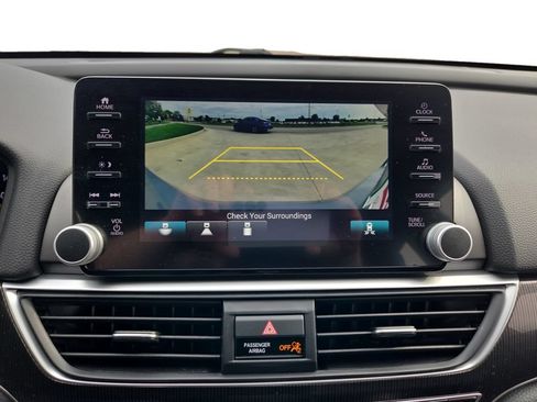 Used 2021 Honda Accord Sport image 17