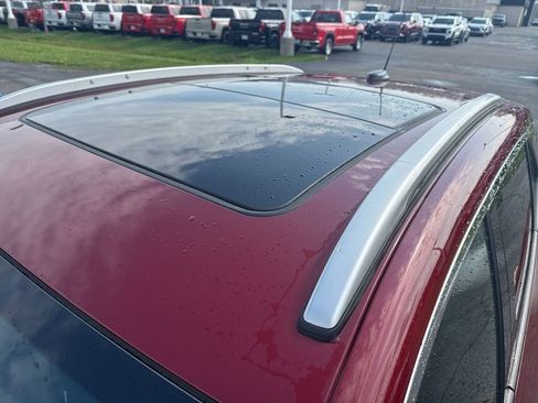 Used 2023 Buick Encore GX Essence w/ Experience Buick Package image 11