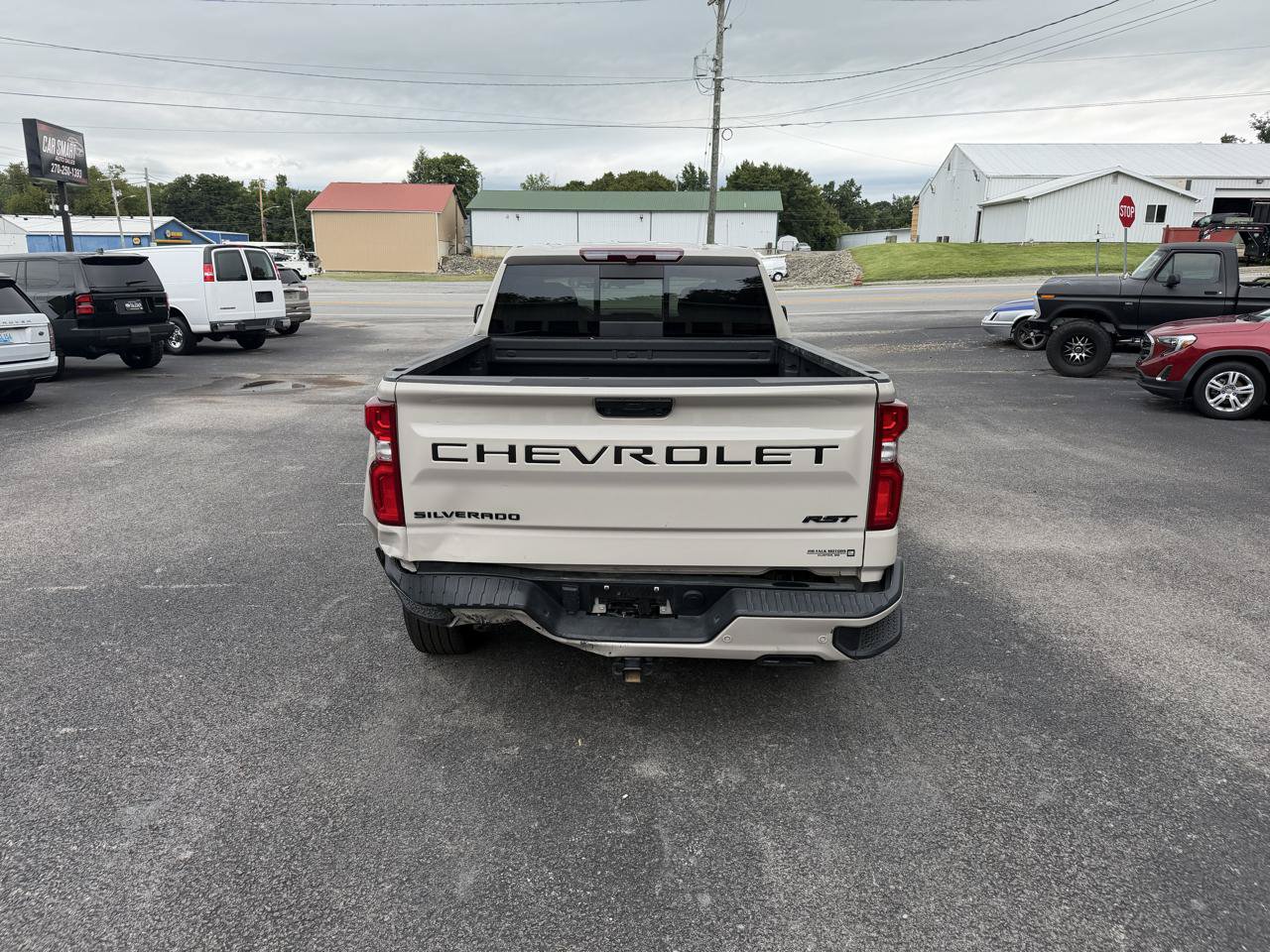 Used 2026 Chevrolet Silverado 1500 RST w/ Dark Appearance Package AWD/4WD image 4
