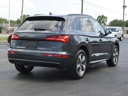 Used 2020 Audi Q5 2.0T Premium w/ Titanium Sport Package AWD/4WD image 5