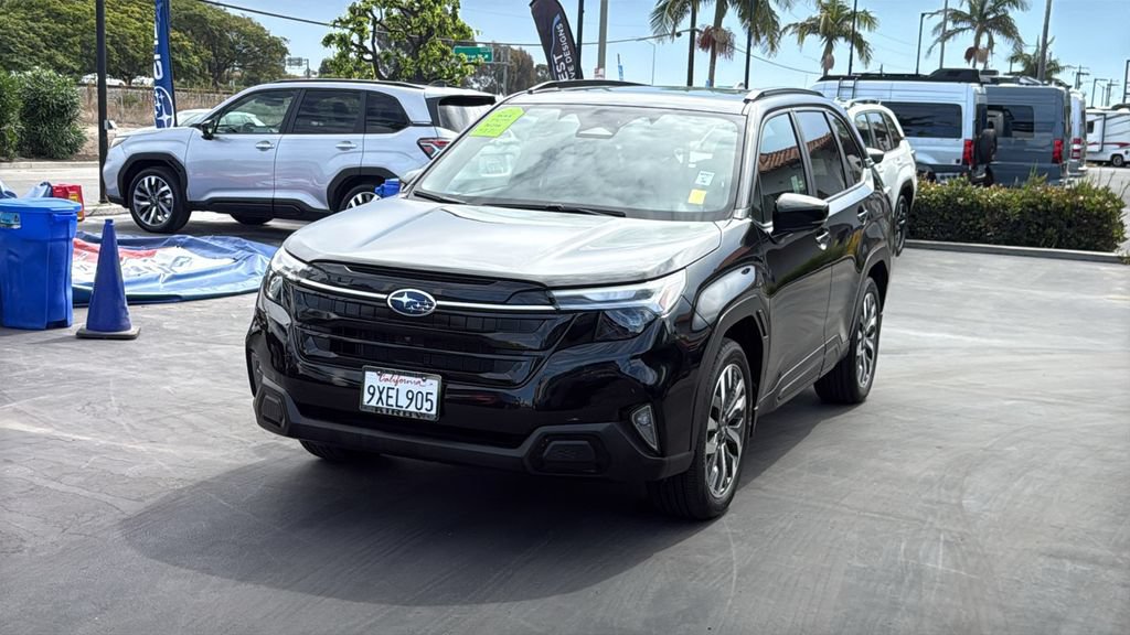 Certified 2025 Subaru Forester Touring AWD/4WD image 3