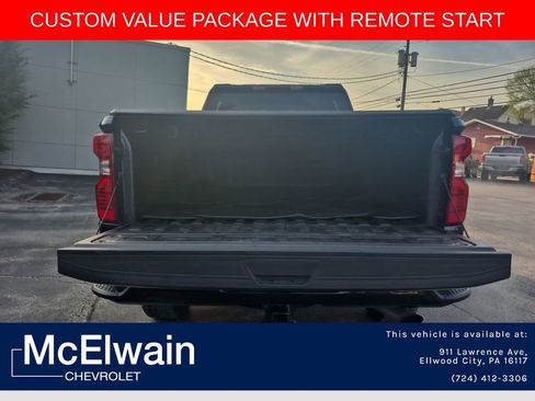 Used 2022 Chevrolet Silverado 2500 Custom w/ Custom Value Package AWD/4WD image 31