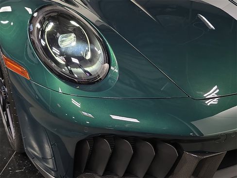 Used 2025 Porsche 911 Carrera GTS image 12