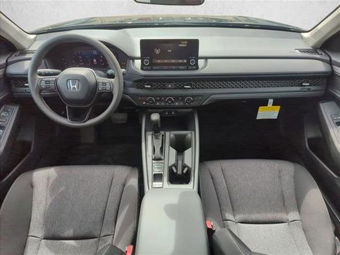 Certified 2025 Honda Accord SE image 14