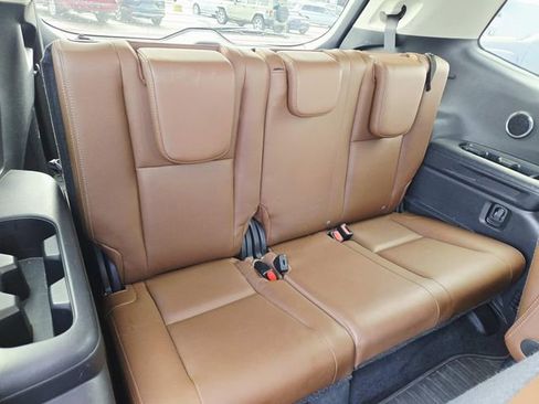 Used 2023 Subaru Ascent Touring AWD/4WD image 13