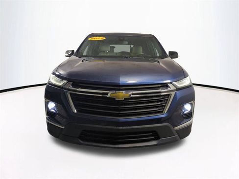 Used 2022 Chevrolet Traverse LS FWD image 3
