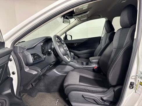 Used 2024 Subaru Outback AWD/4WD image 11
