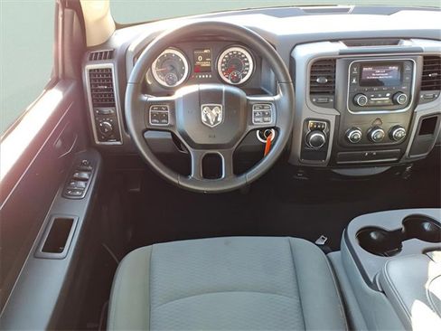 Used 2016 RAM 1500 Express image 11