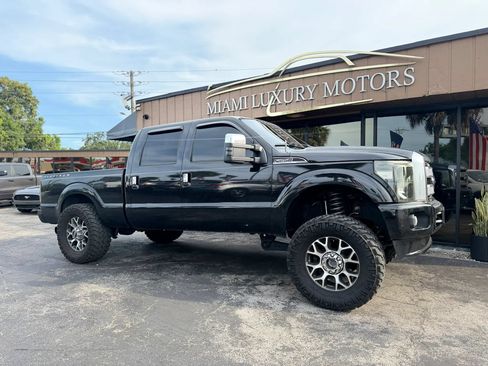 Used 2015 Ford F250 Platinum AWD/4WD image 1