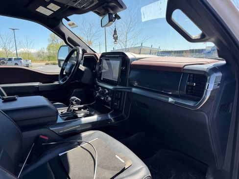 Used 2023 Ford F150 Lariat AWD/4WD image 17