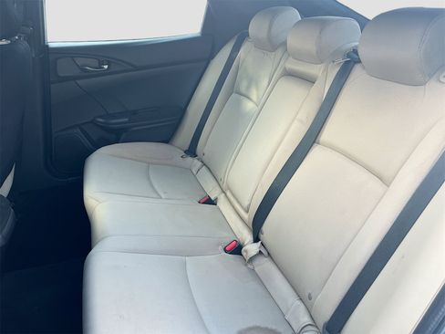 Used 2020 Honda Civic EX image 24