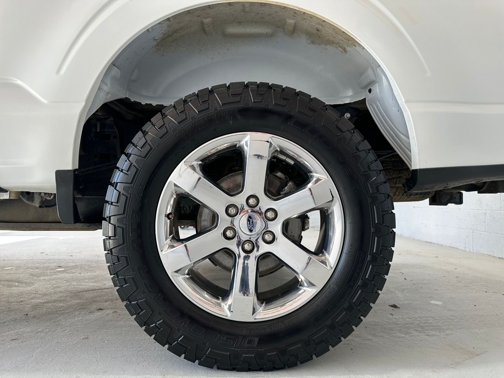 Used 2021 Ford F150 Lariat w/ Equipment Group 502A High AWD/4WD image 9