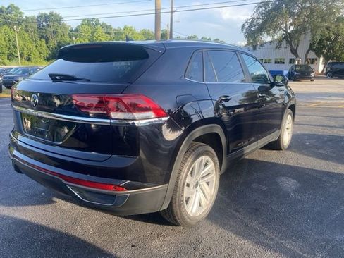 Used 2023 Volkswagen Atlas Cross Sport SE FWD image 6