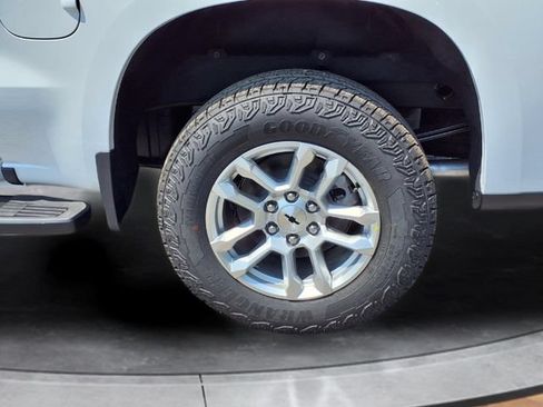 New 2026 Chevrolet Silverado 1500 RST AWD/4WD image 17