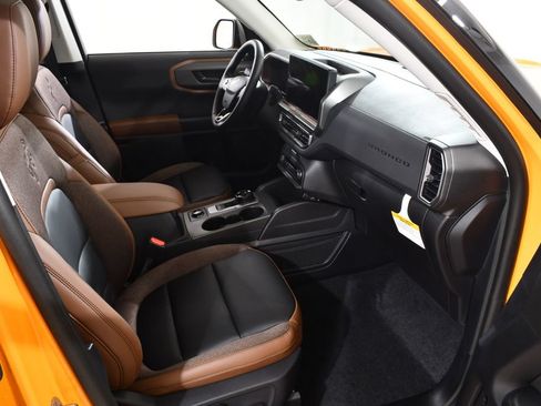 New 2026 Ford Bronco Sport Outer Banks w/ Outer Banks Tech Package+ AWD/4WD image 10