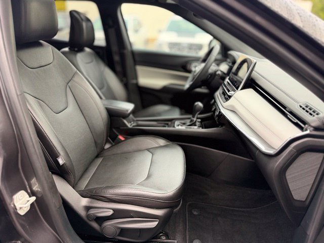 Used 2023 Jeep Compass Limited w/ Sun and Sound Group AWD/4WD image 25