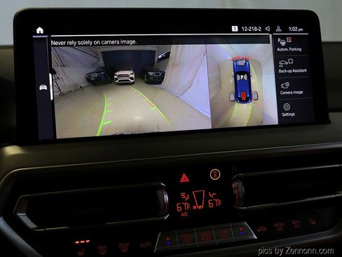 Certified 2024 BMW X4 xDrive30i w/ Premium Package image 20