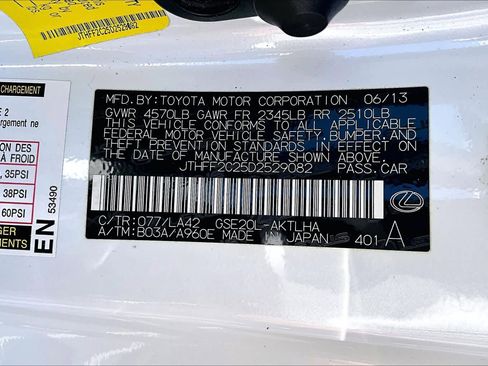 Used 2013 Lexus IS 250C w/ Luxury Pkg image 30